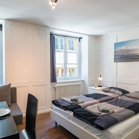 Hitrental Schmidgasse - Apartments Цюрих Екстериор снимка