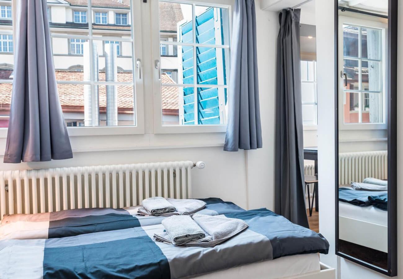 Hitrental Schmidgasse - Apartments Цюрих Екстериор снимка