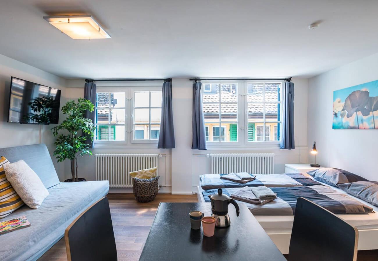 Hitrental Schmidgasse - Apartments Цюрих Екстериор снимка