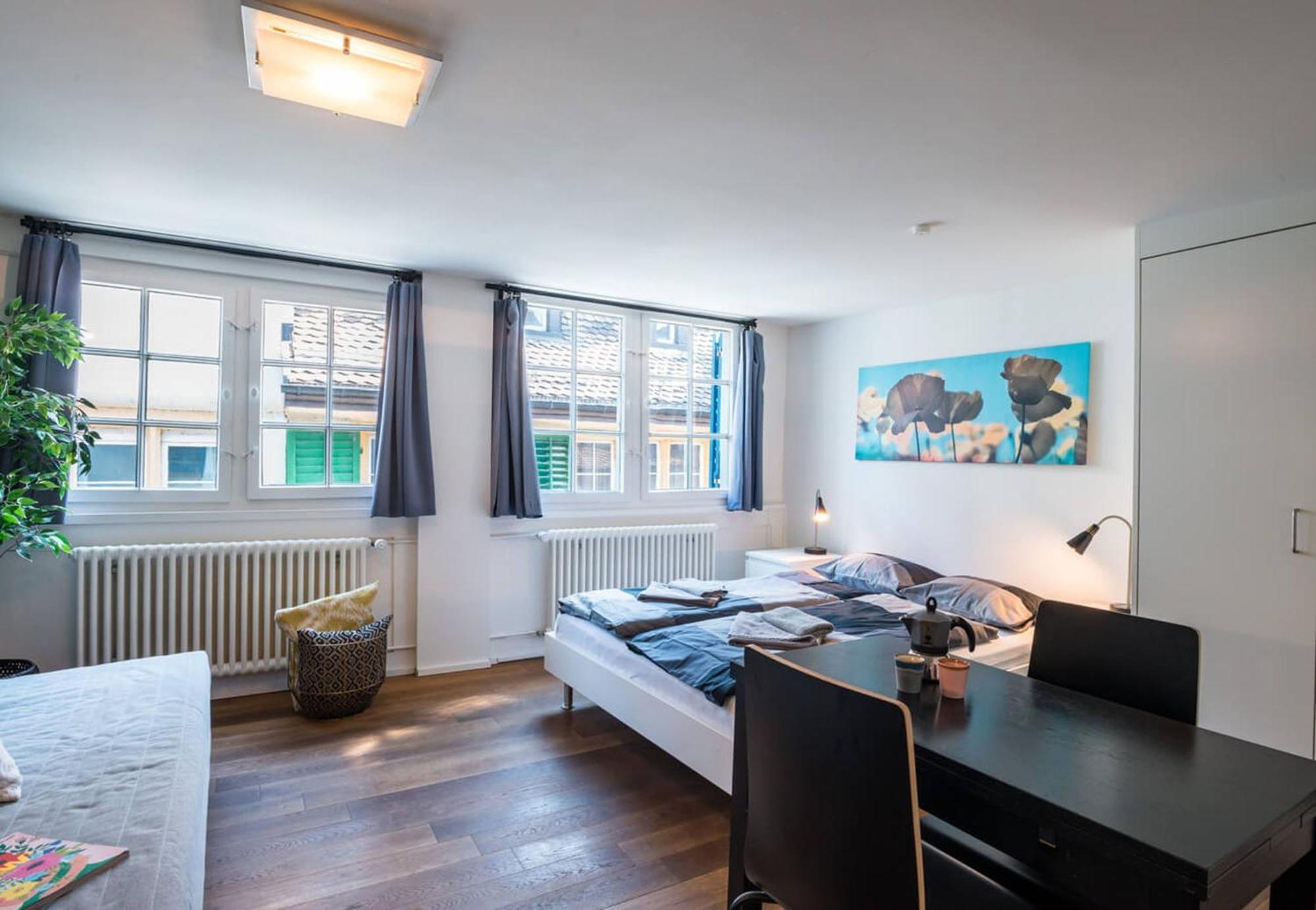 Hitrental Schmidgasse - Apartments Цюрих Екстериор снимка