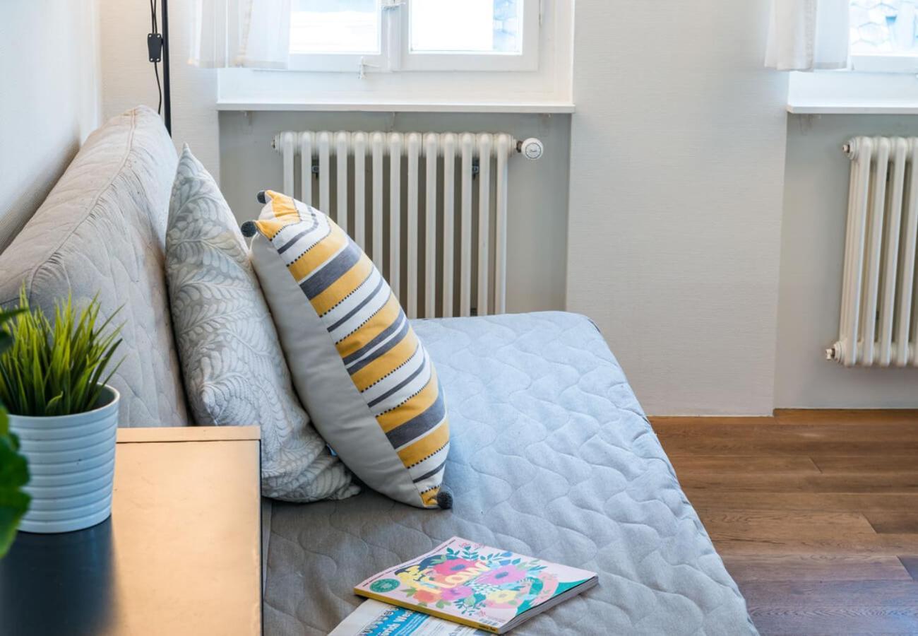Hitrental Schmidgasse - Apartments Цюрих Екстериор снимка